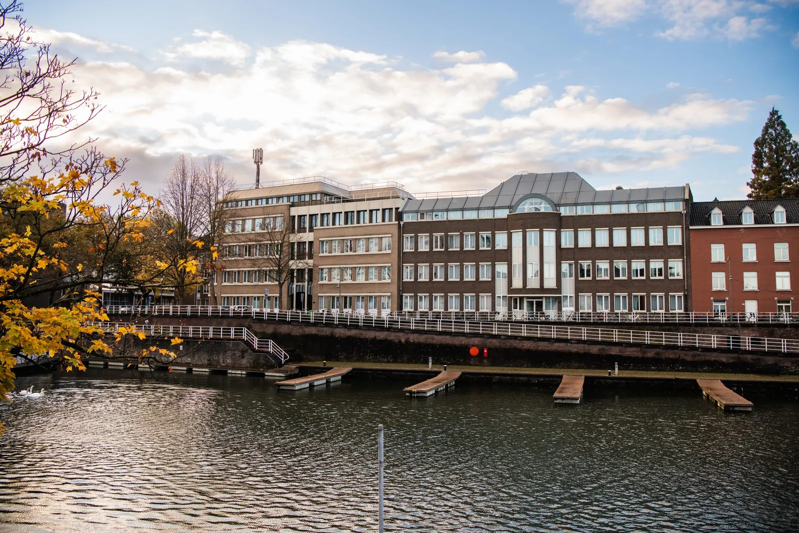 Bassin 184-186 — foto 1